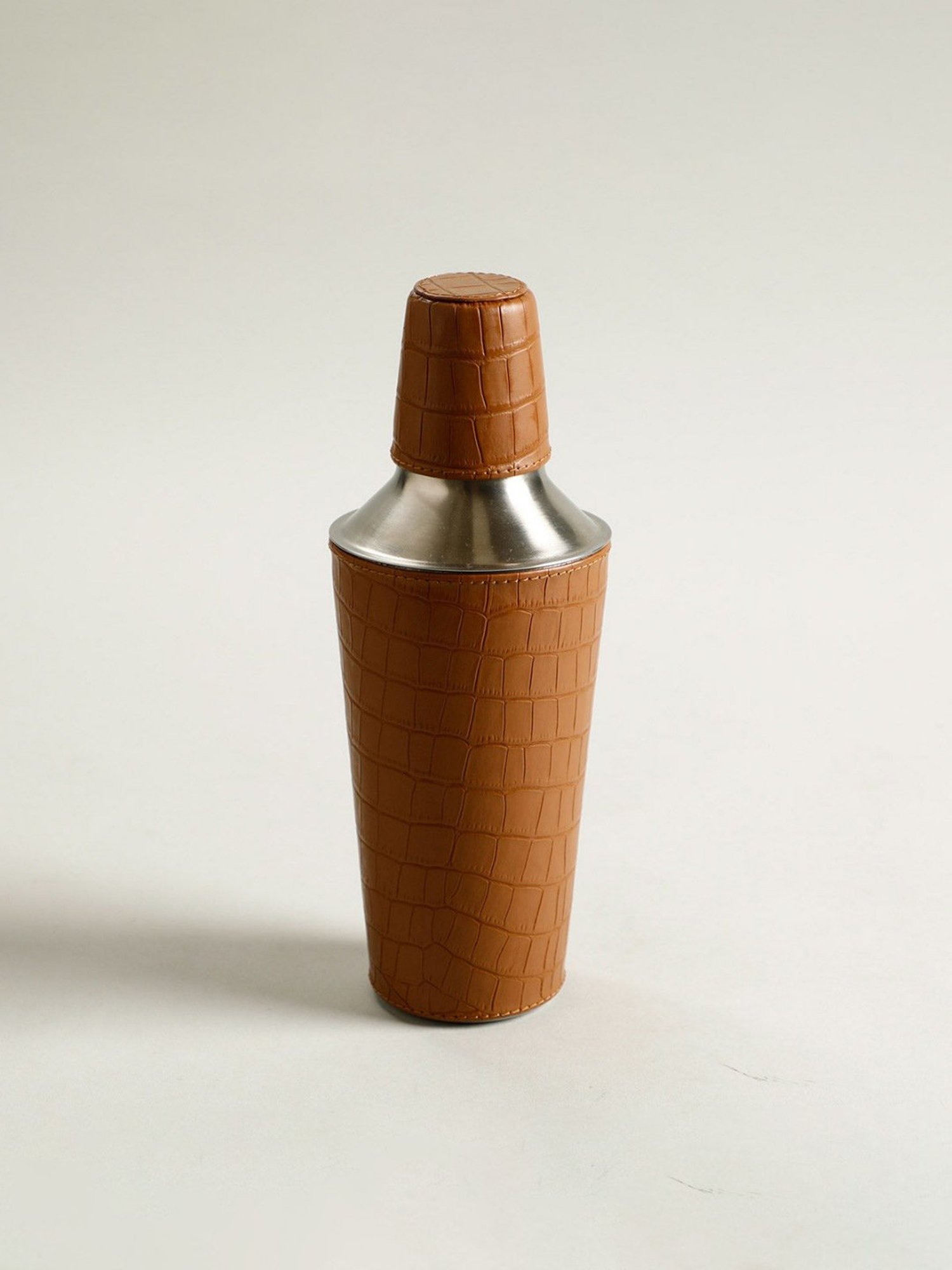 Home4U Animal Print Tan Stainless Steel Cocktail Shaker With Sheath