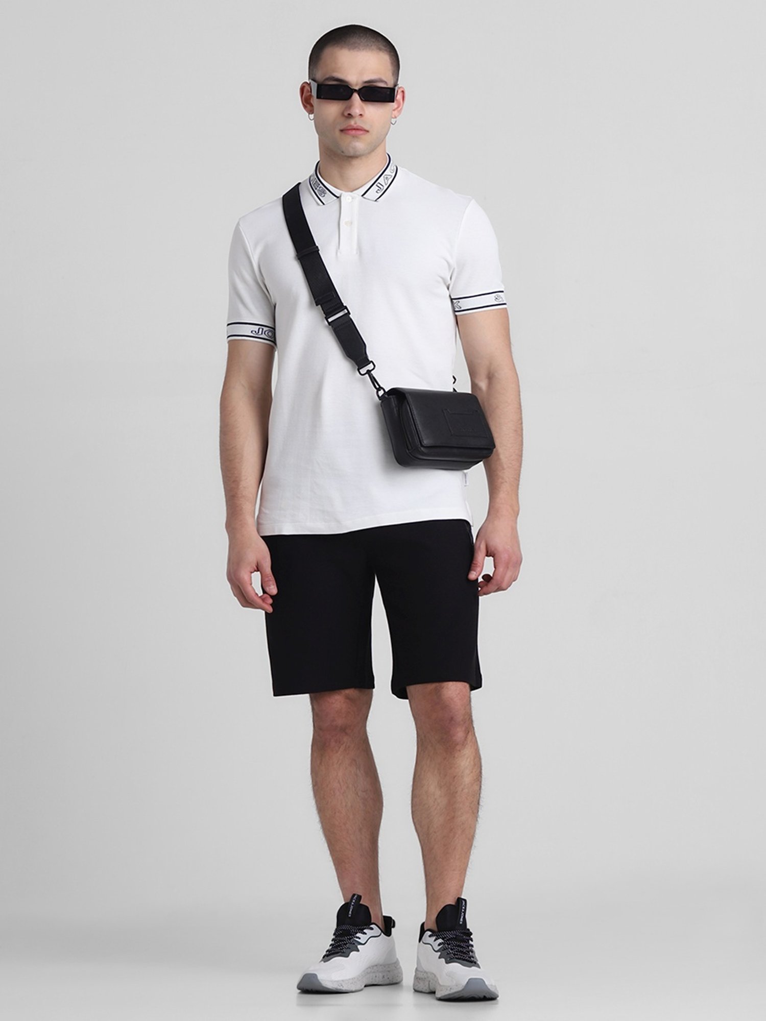 Jack & Jones Jet Black Cotton Regular Fit Shorts