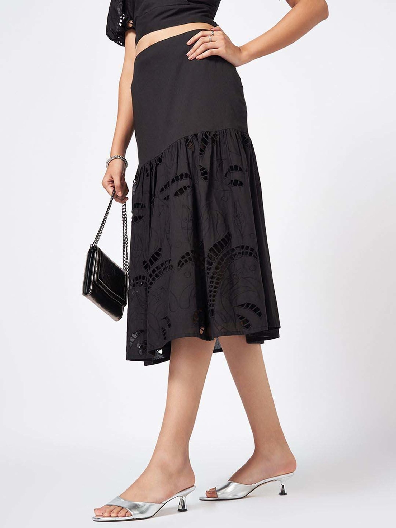 Honey by Pantaloons Black Self Pattern A-Line Skirt