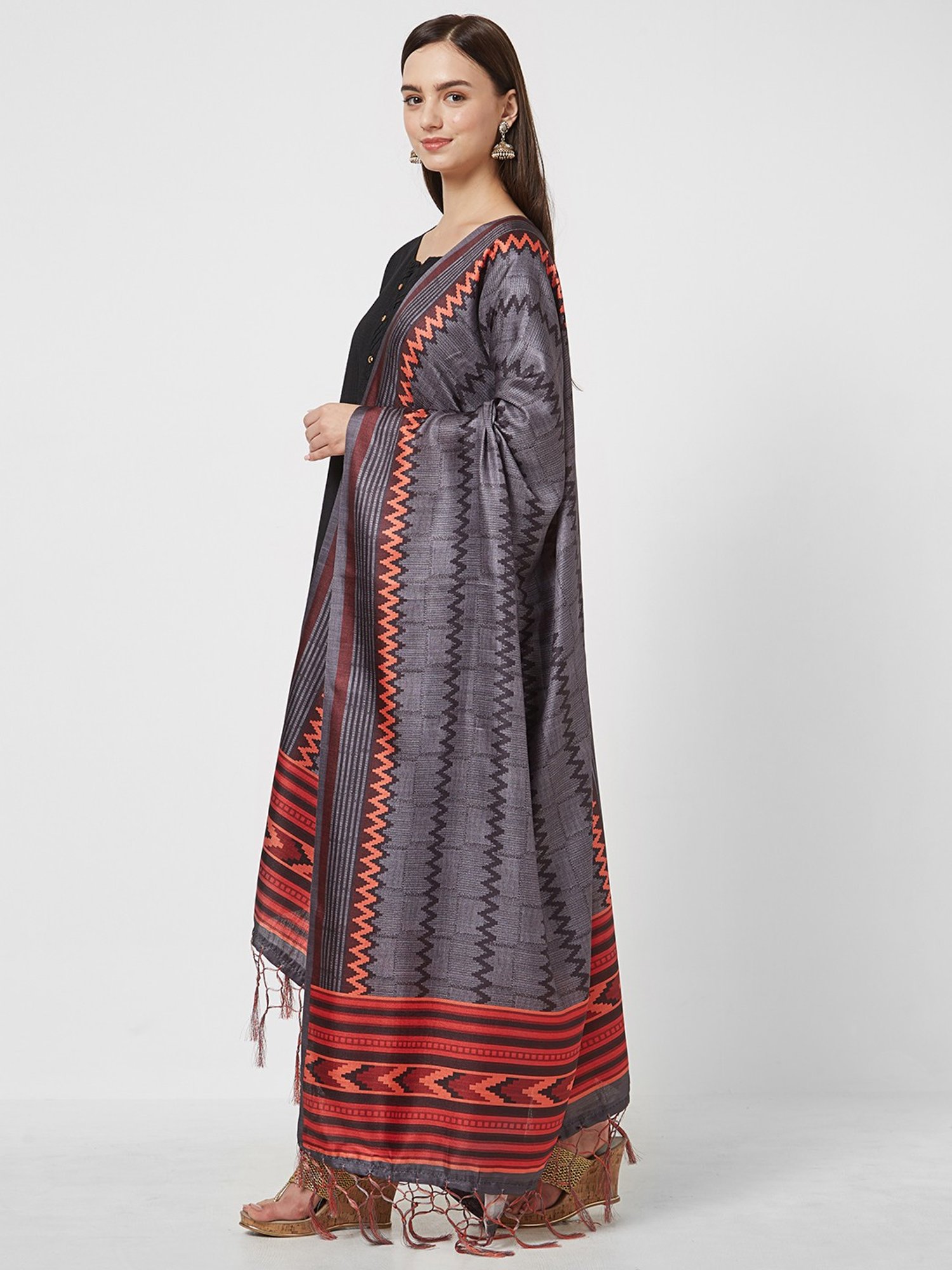 Saree Mall Grey Printed Dupatta