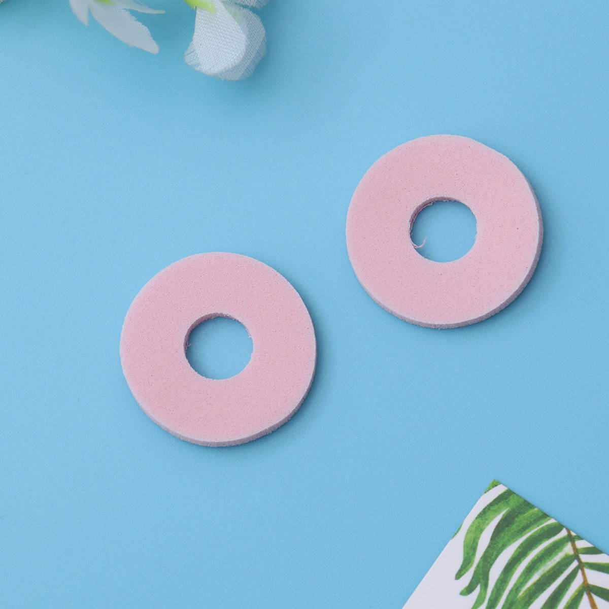 18 Sheets 108 Pcs Self Adhesive Callus Cushions Corn Pads Waterproof Toe and Foot Protectors