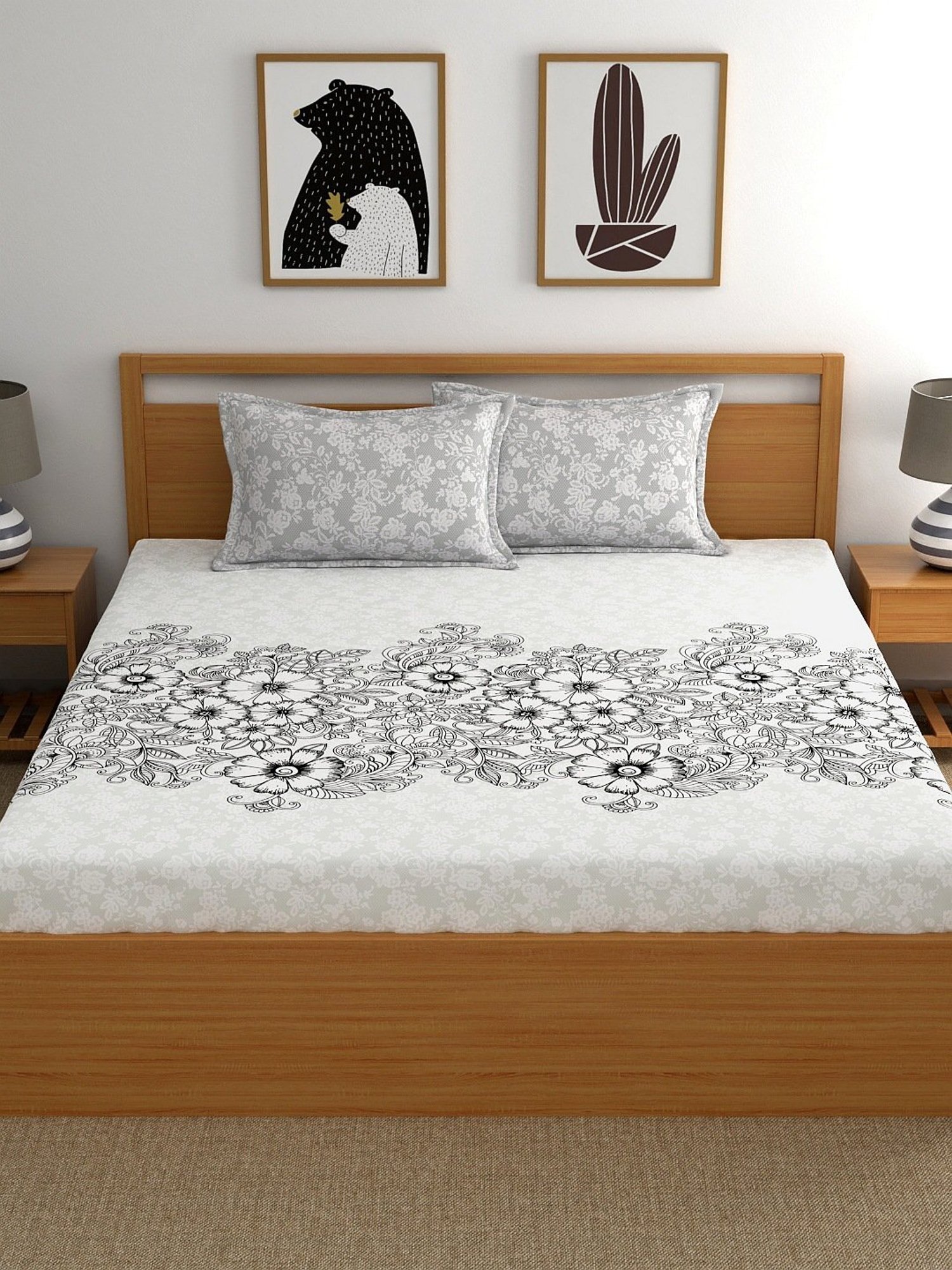 My Room Floral Black & White 140 TC Cotton Queen Bed Sheet with 2 Pillow Covers