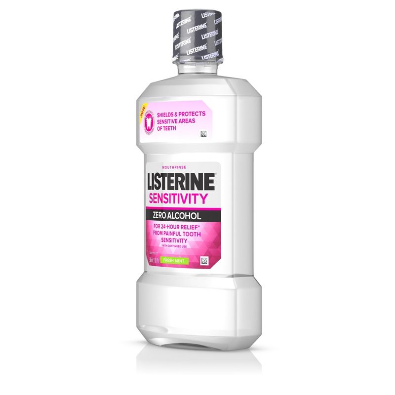 Listerine Sensitivity Alcohol-Free Mouthwash in Fresh Mint - 500 ml