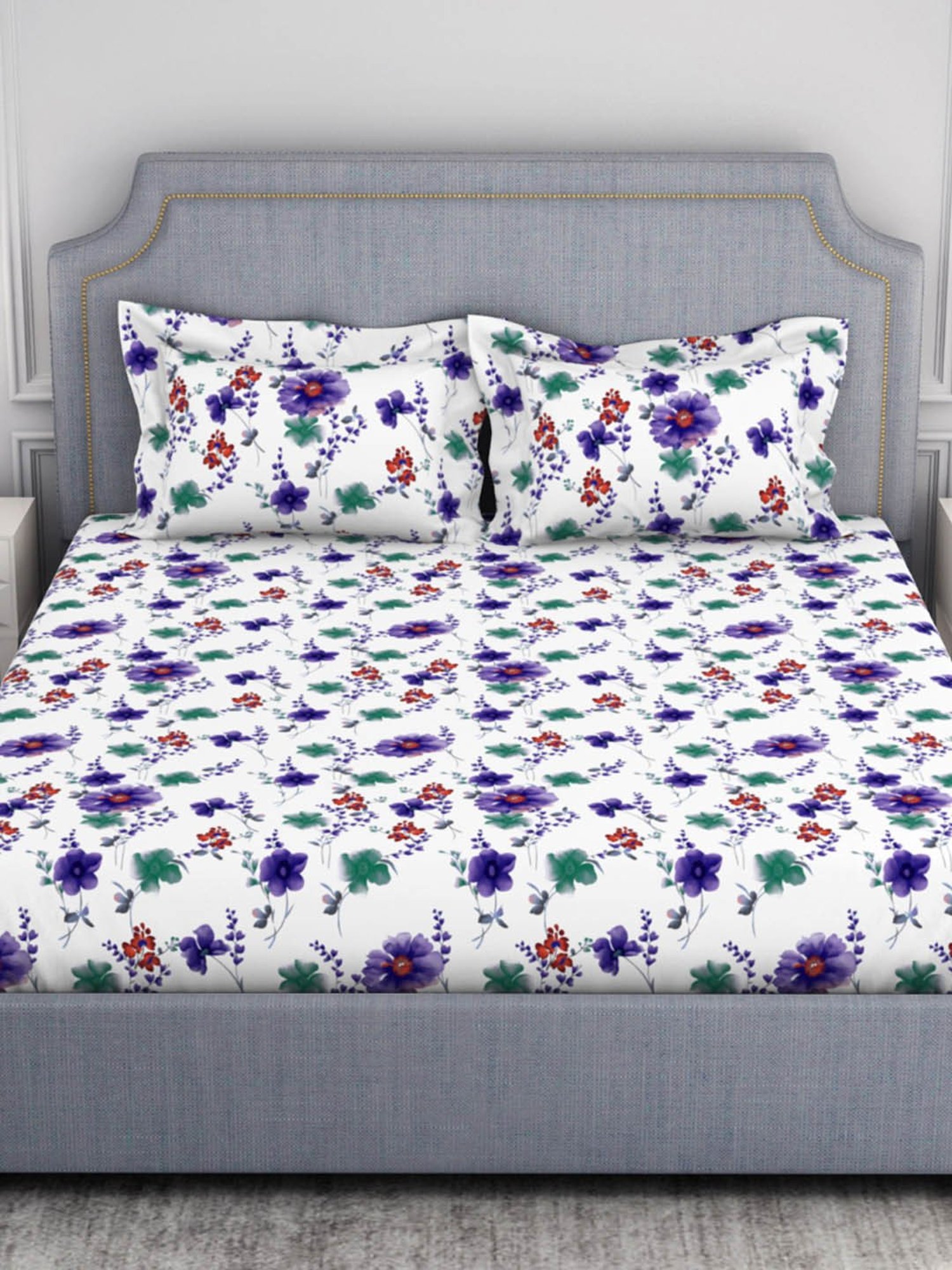 Welspun Adore Floral White 105 TC Microfiber Double Bedsheet with 2 Pillow Covers