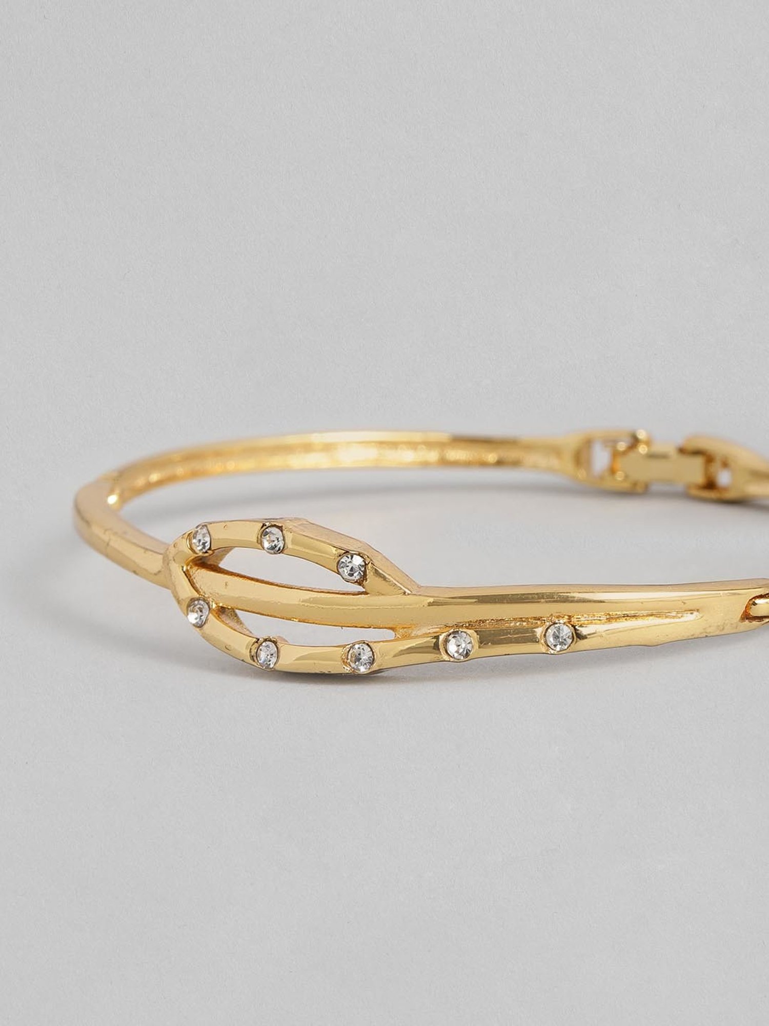 Estele Gold-Plated Leaf-Shaped Bracelet for Women