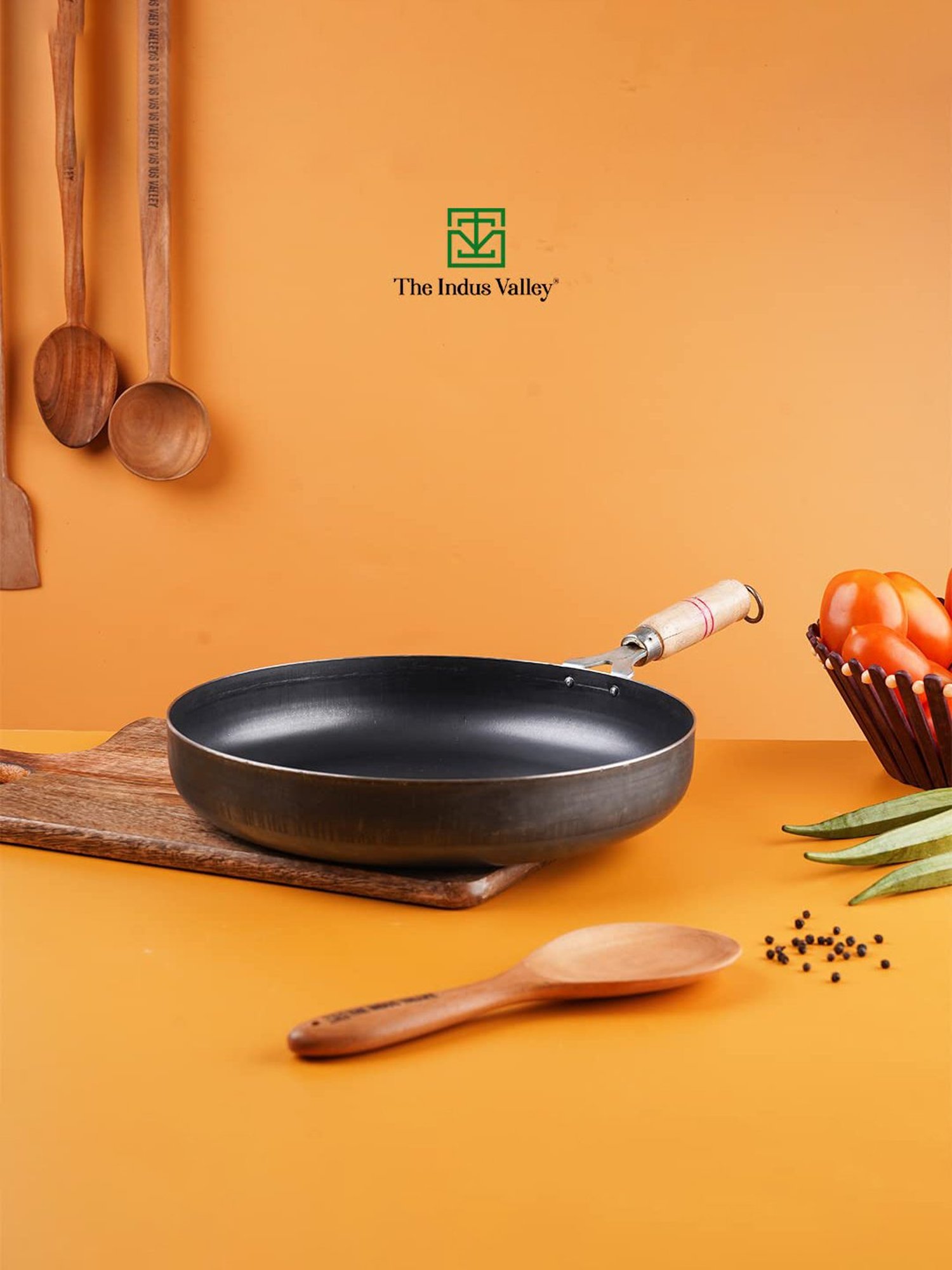 The Indus Valley Black Iron Pre Seasoned Pan with Wooden Handle 30.48cm (3.4L)