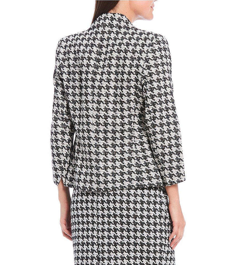 Kasper Houndstooth Jacquard Three Button Boxy Jacket