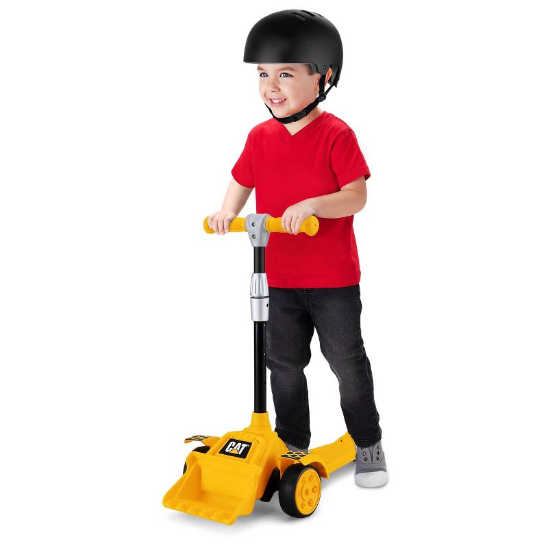 Kid Trax CAT 3 Wheel Kick Scooter - Yellow