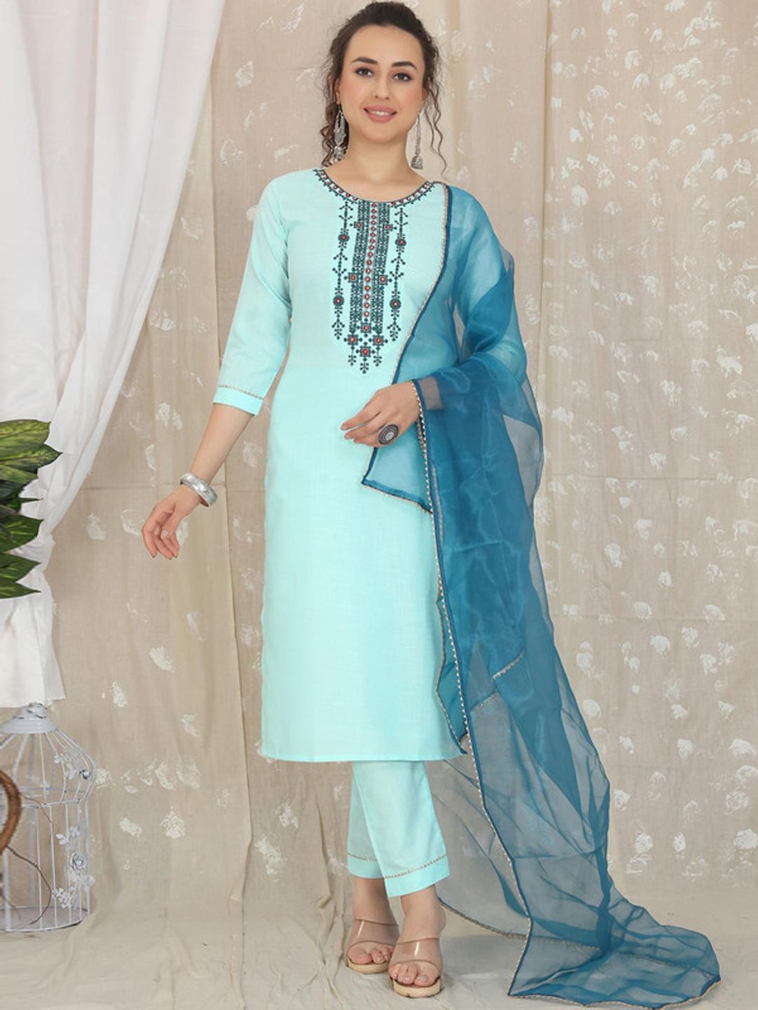Skylee Turquoise Embroidered Kurta Pant Set With Dupatta