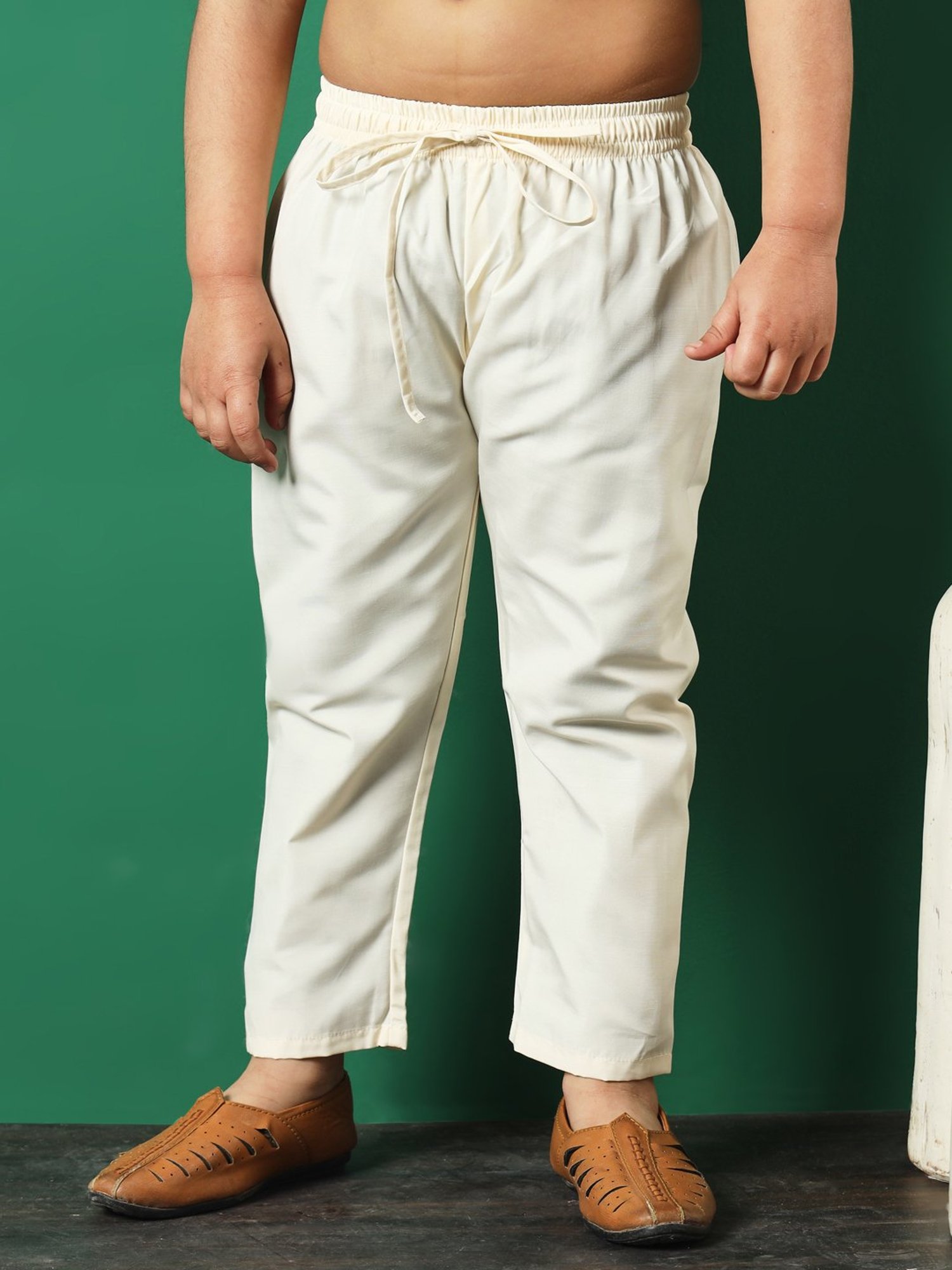 READIPRINT FASHIONS Kids Beige & White Floral Print Full Sleeves Jacket Style Kurta with Pyjamas