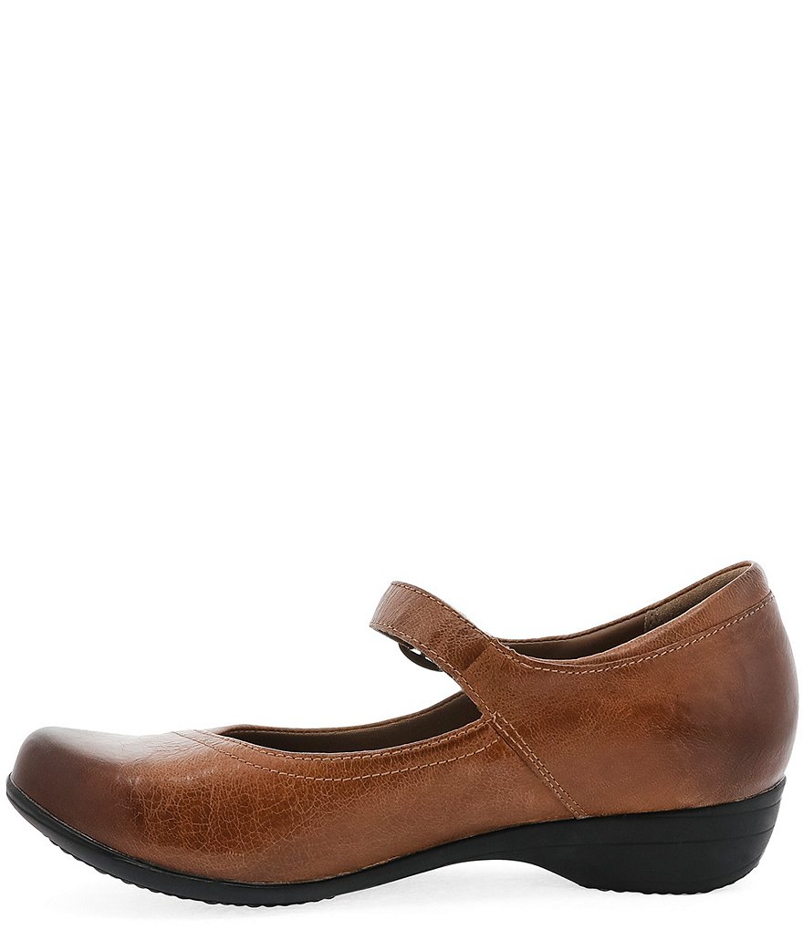 Deltan Tessa Croc-Embossed T-Strap Block Heel Pumps