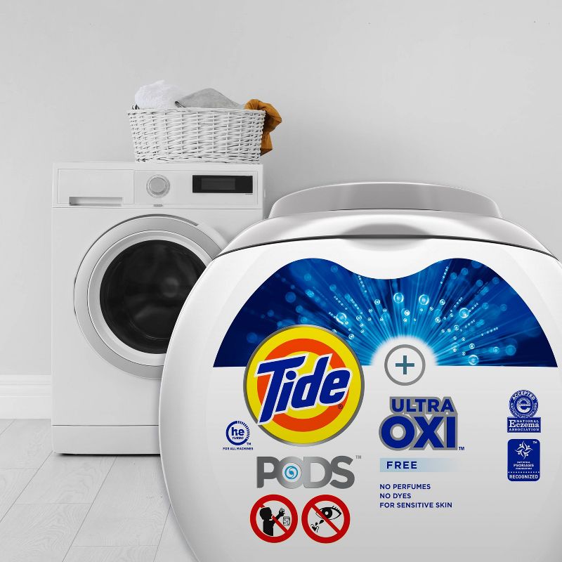 Tide Pods Laundry Detergent Pacs with OxiFree - 61ct