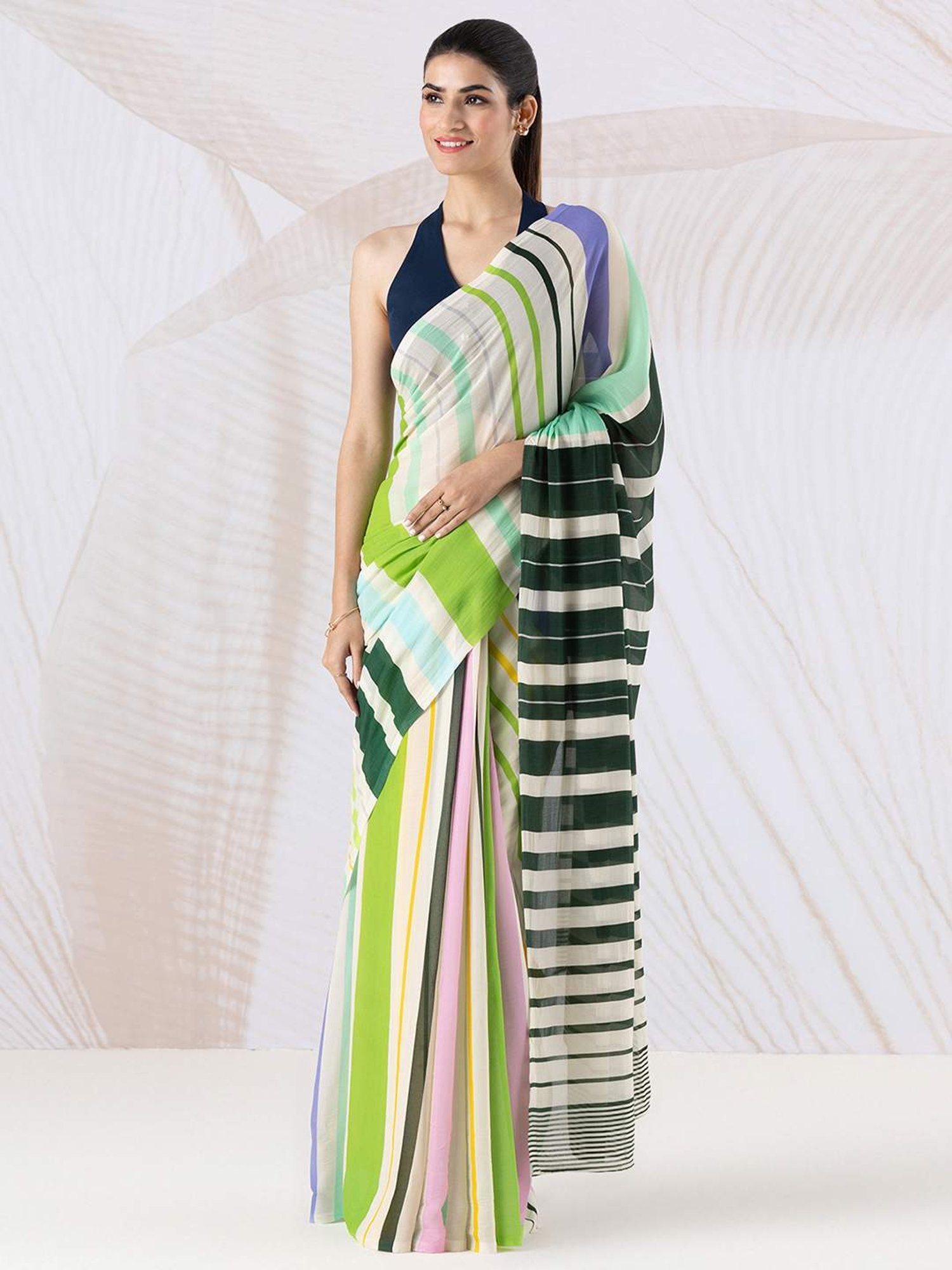 navyasa by liva Multicolored Printed Saree With Unstitched Blouse