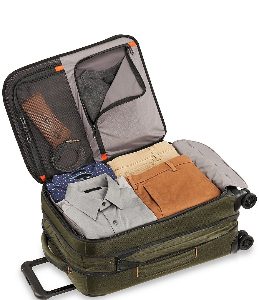 Briggs & Riley ZDX 22#double; Carry-On Expandable Spinner