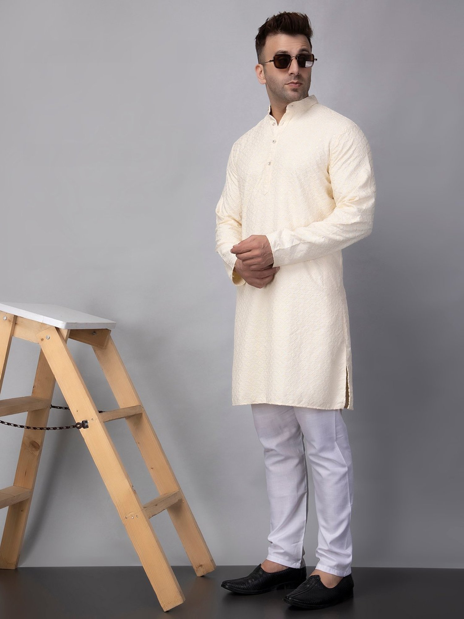 Hangup Cream & White Regular Fit Embroidered Kurta & Pyjamas Set