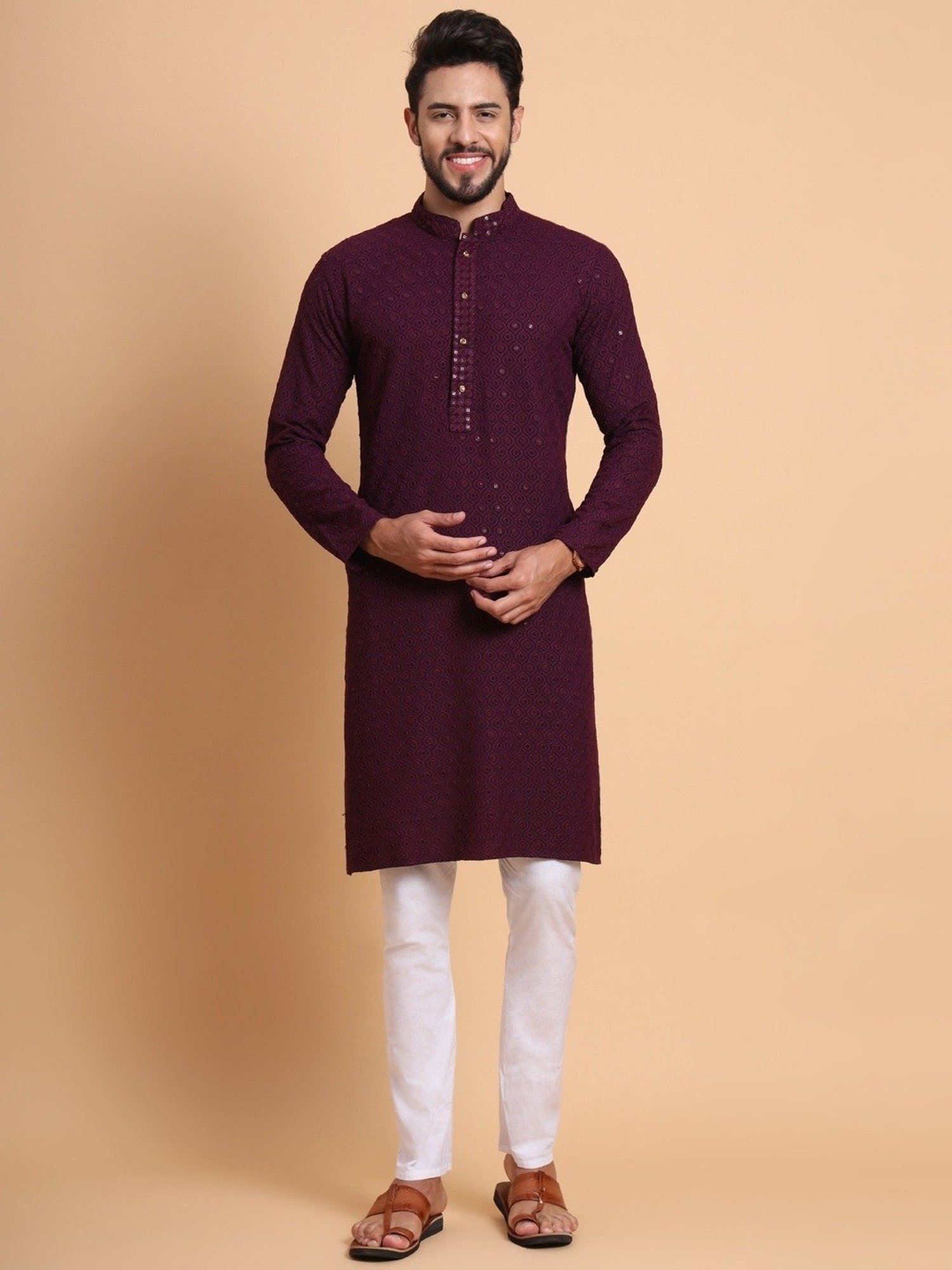 SWAGG INDIA Maroon Regular Fit Embroidered Kurta