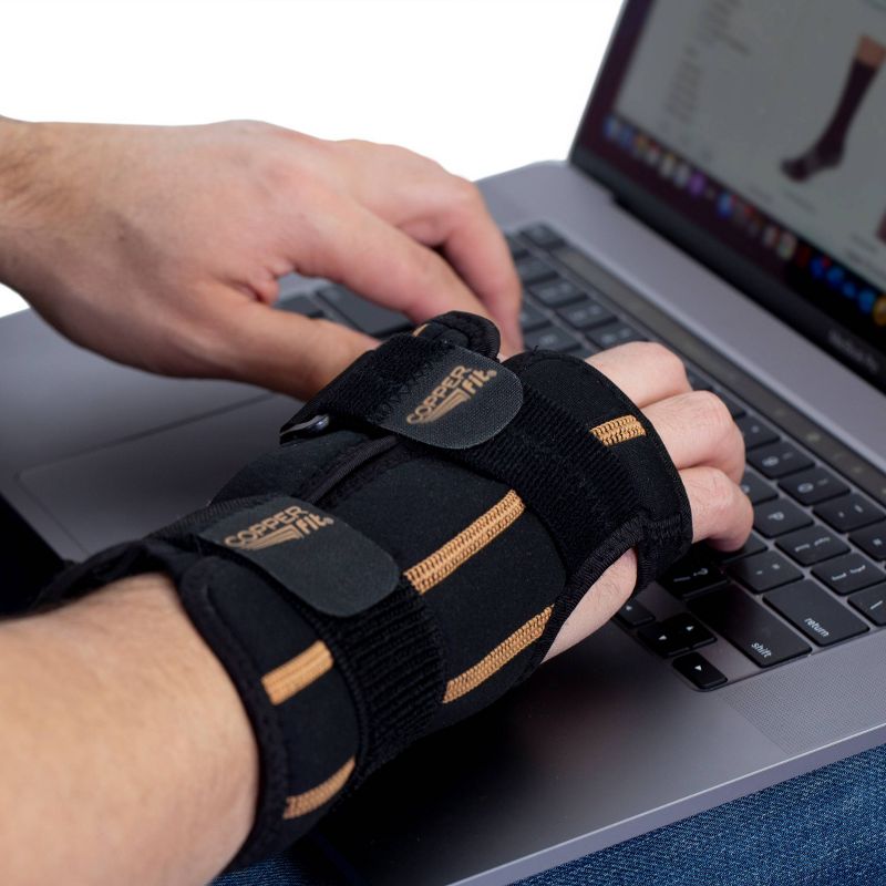 Copper Fit Rapid Relief Wrist Wrap - Black