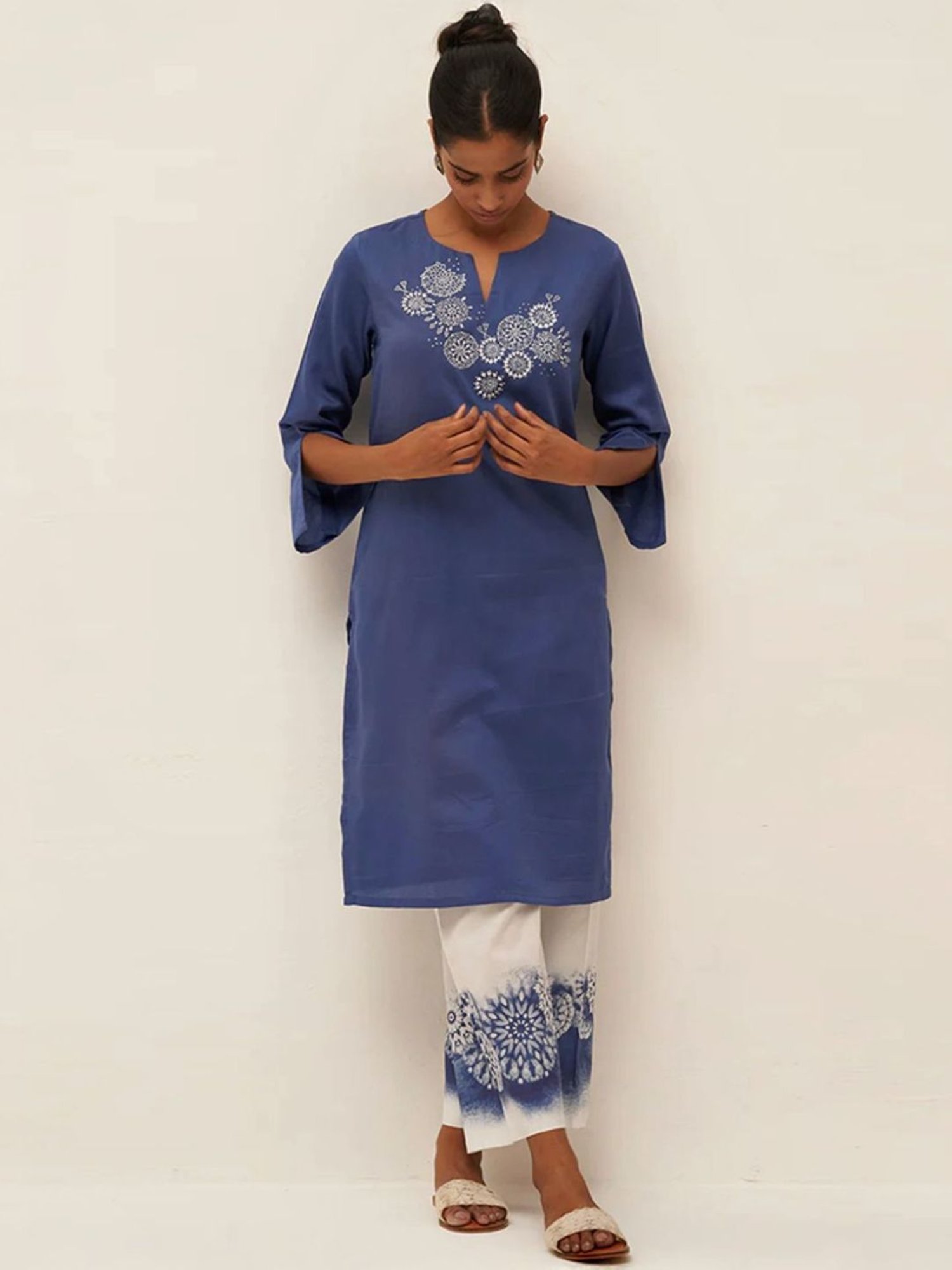 Ganga Fashions Blue & White Dhoop Cotton Kurta with Pant Co-ord Set