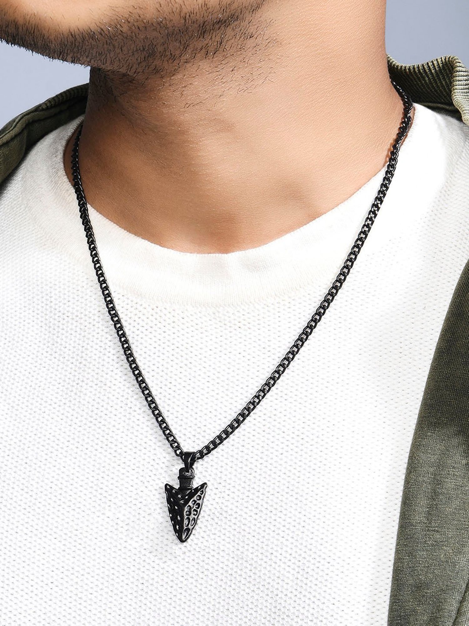 The Bro Code Black Hammered Arrow Pendant Necklace for Men
