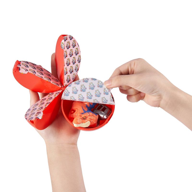 5 Surprise Dino Hunt