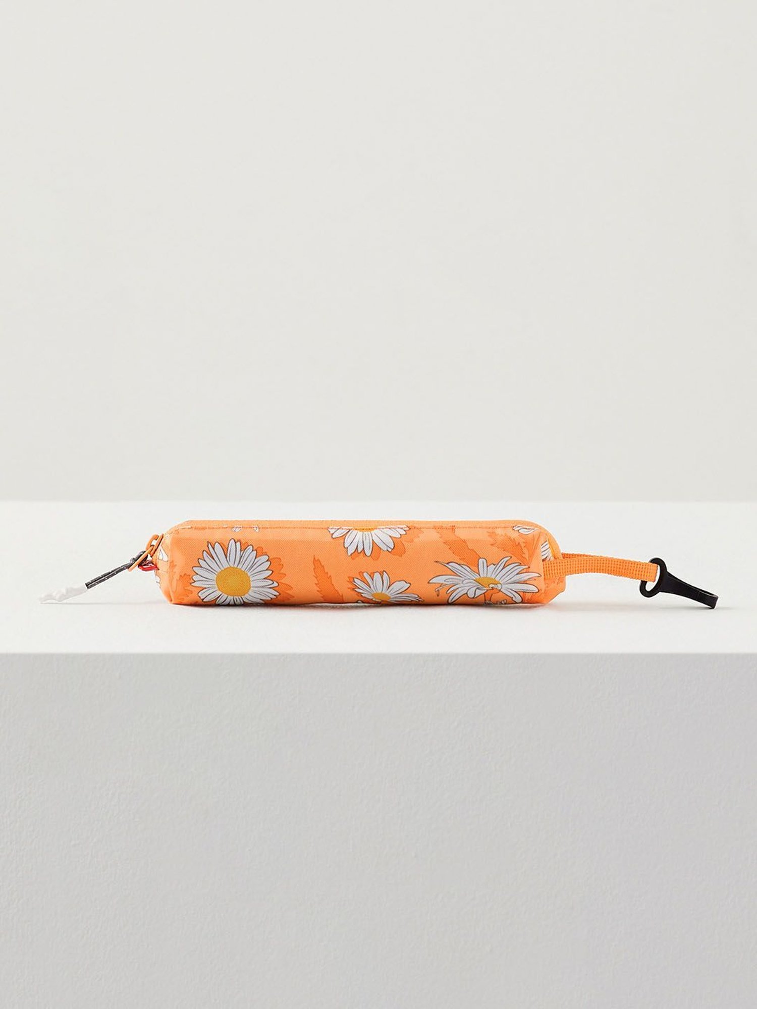 Wiki Back to School 3 Orange Polyester Printed Backpack - 31 Ltrs