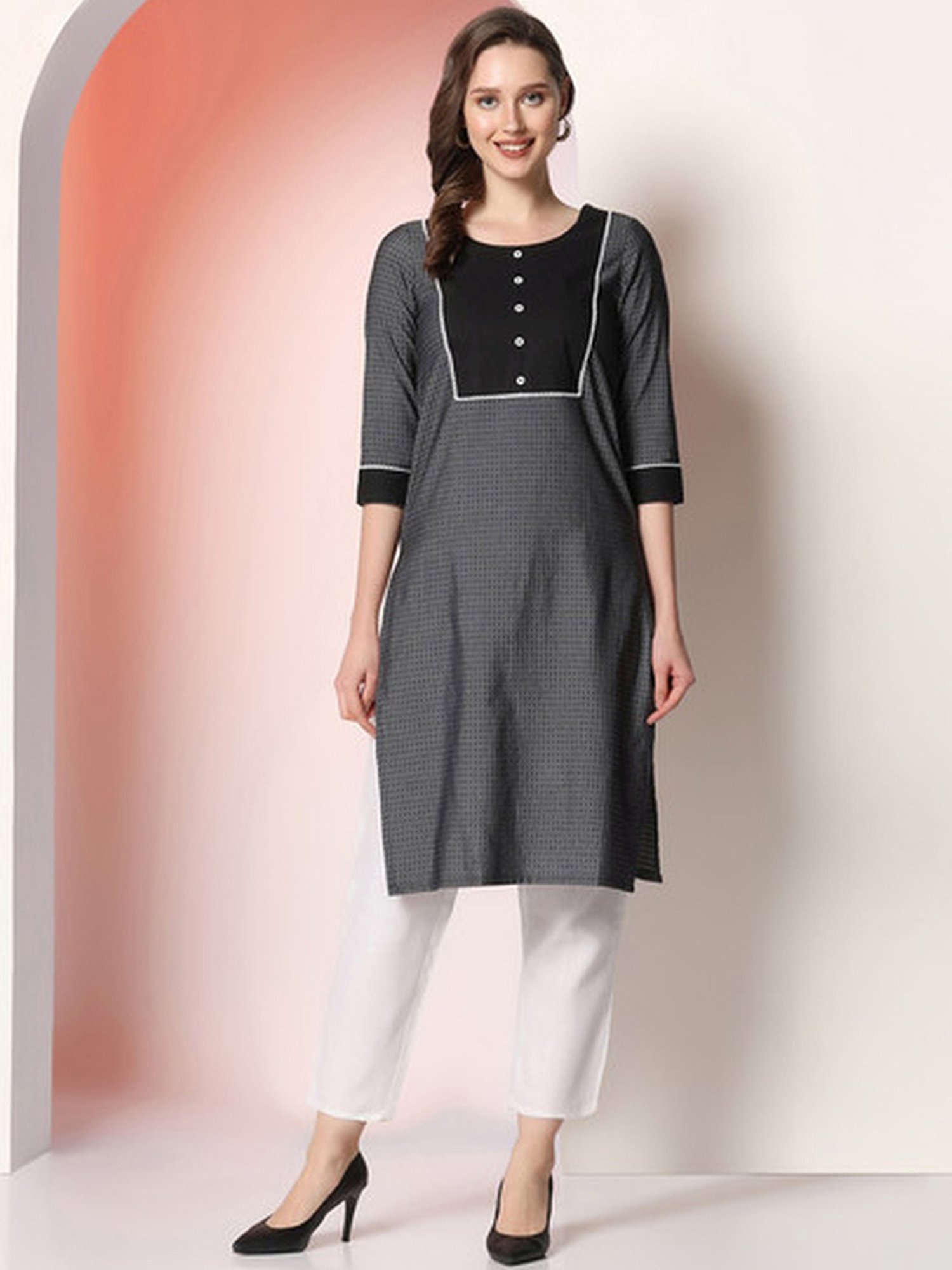 Skylee Grey & Black Chequered Straight Kurta