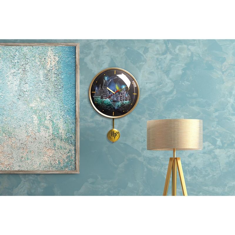 Robe Factory LLC Harry Potter Hogwarts and Golden Snitch Wall Clock