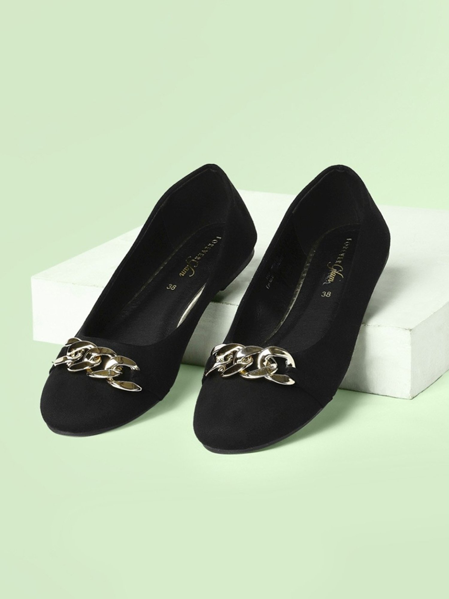 Forever Glam by Pantaloons Women's Black Flat Ballets