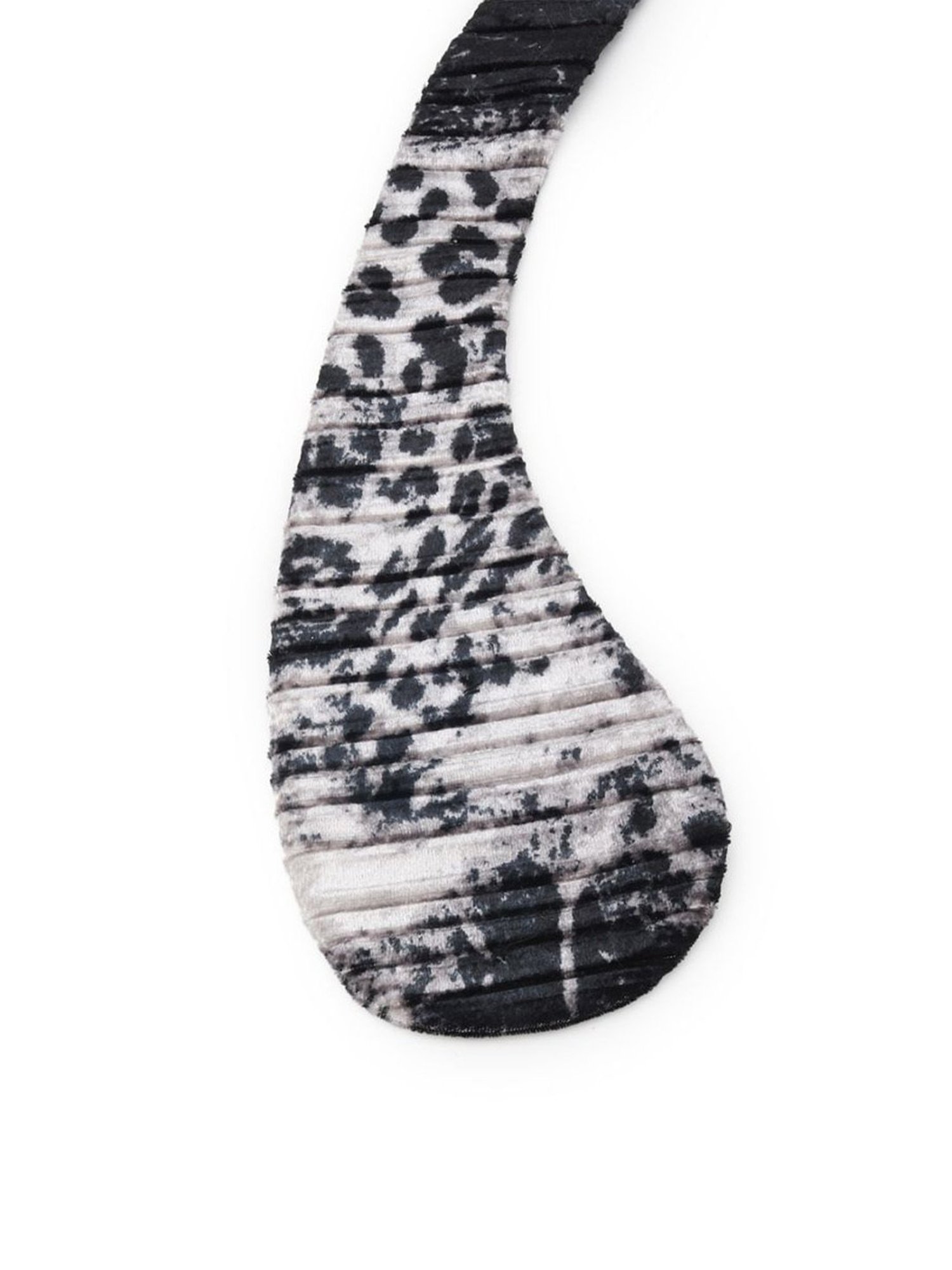 Odette Black Fabric Printed Collar