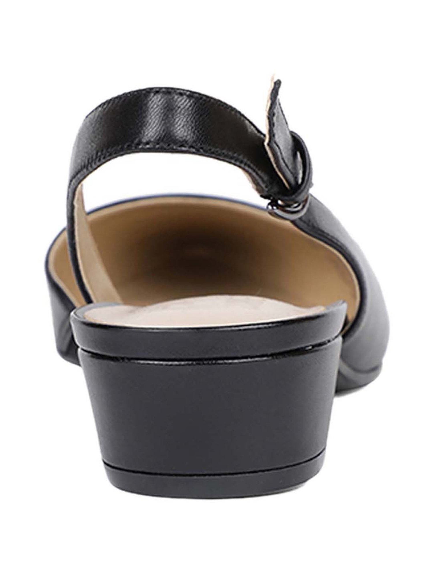 Naturalizer by Bata Women's Black Back Strap Sandals