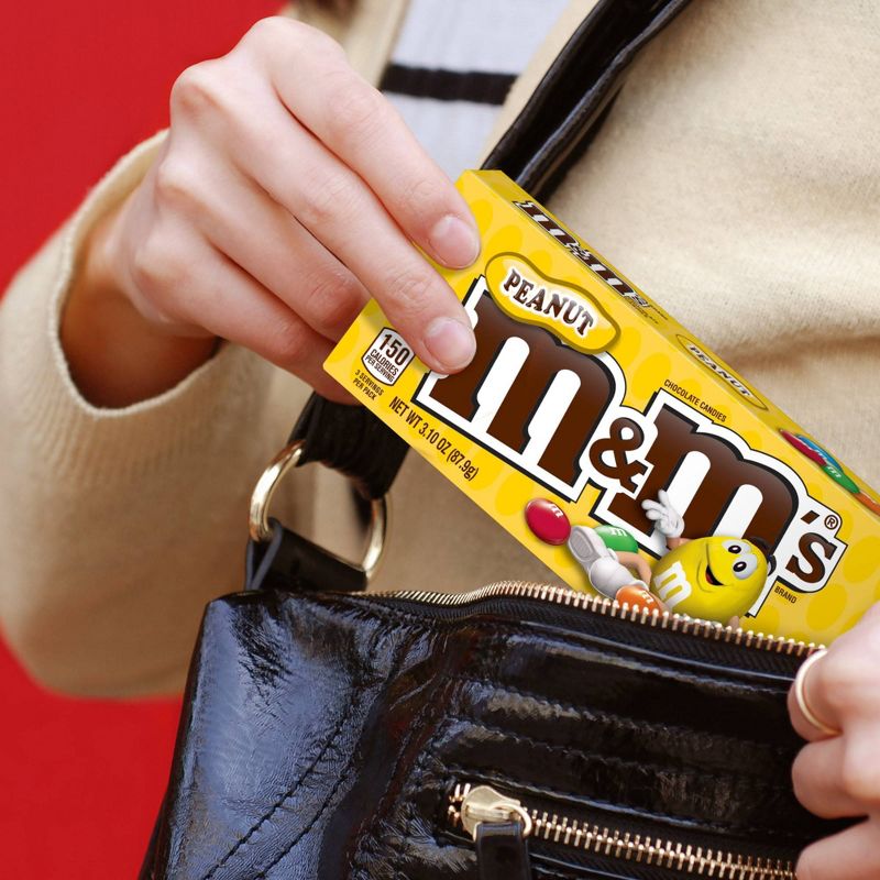 M&M's Peanut Milk Chocolate Candies - 3.1oz