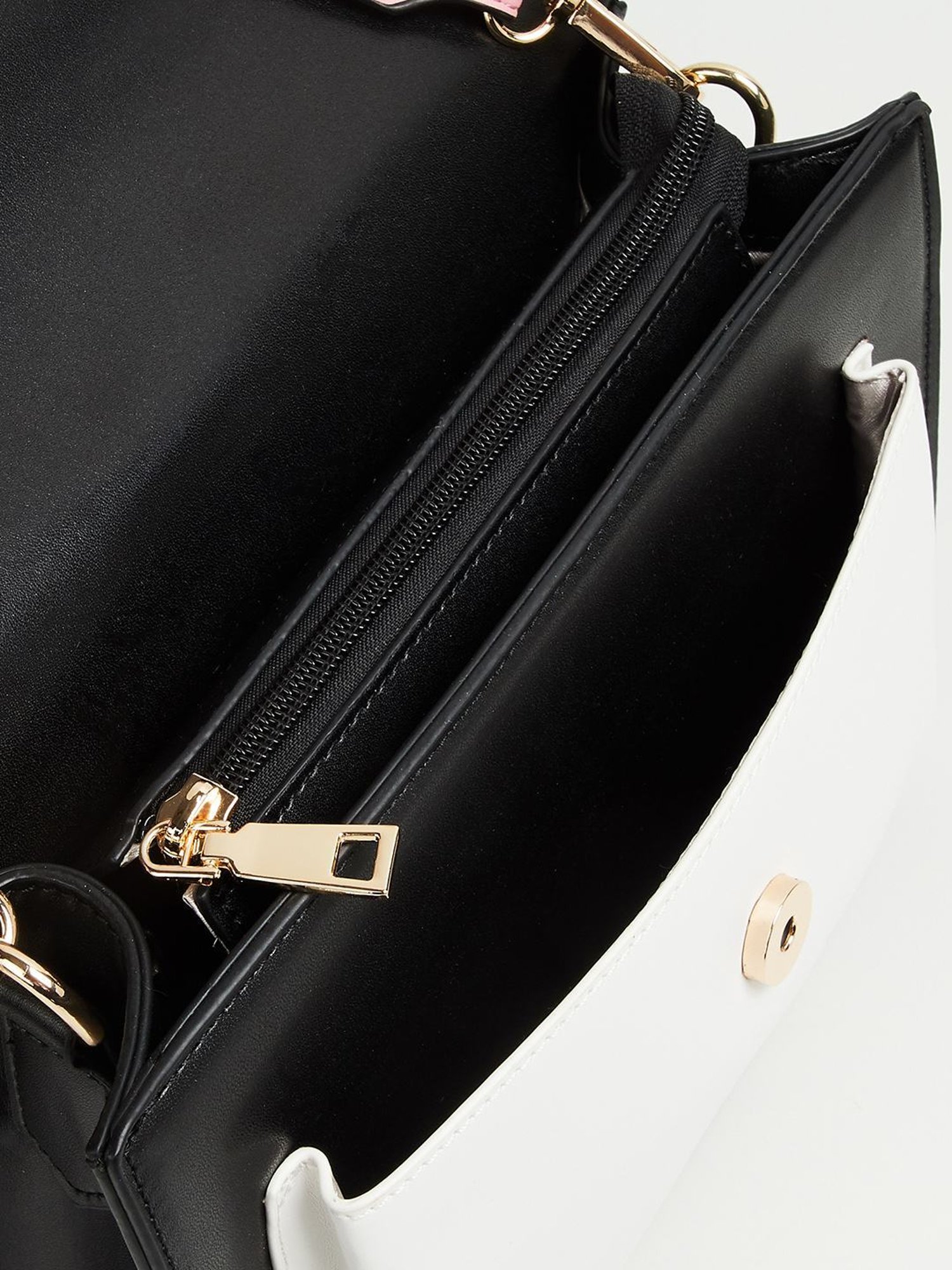 Code by Lifestyle Black & White Solid Shoulder Handbag