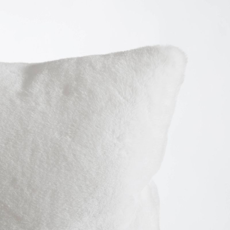 Faux Fur Decorative Throw Pillow White - Dearfoams