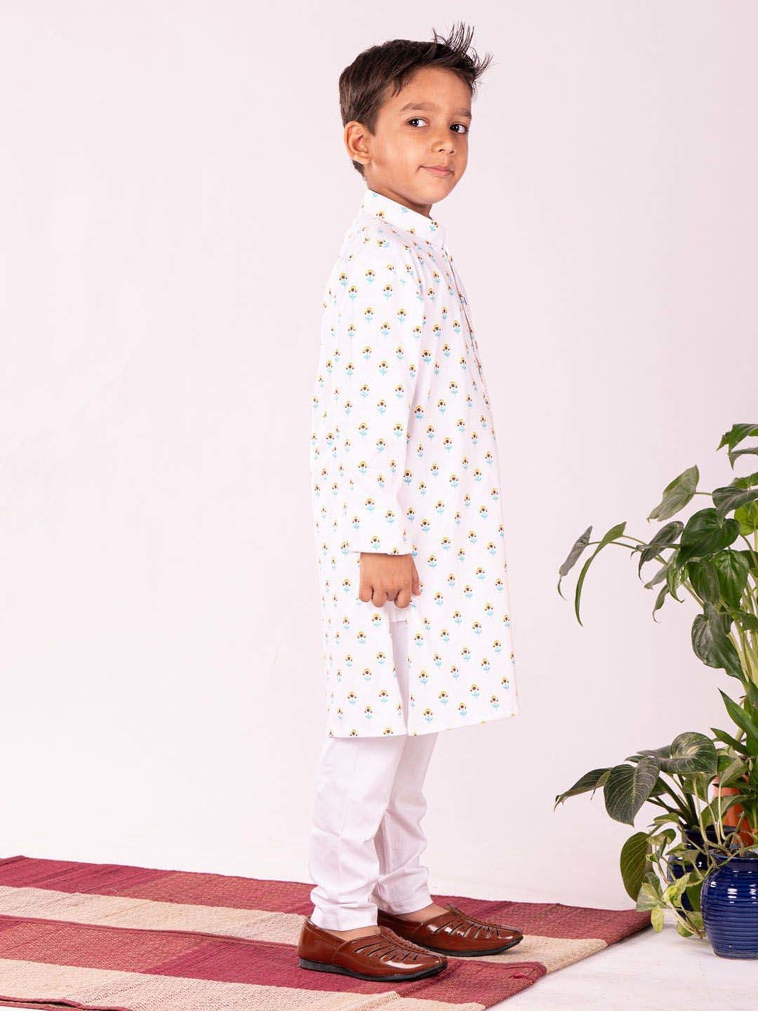 VASTRAMAY Boys White Cotton Printed Full Sleeves Kurta Sets