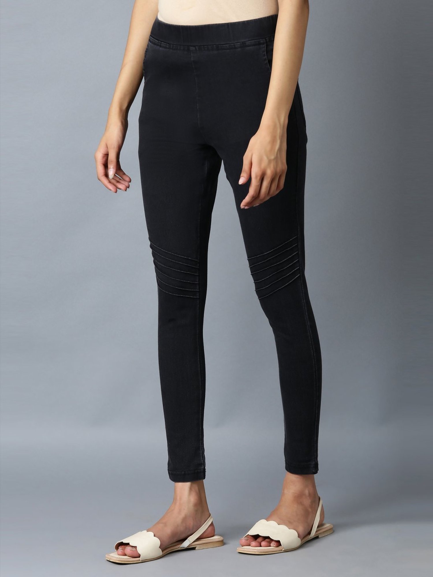 Elleven from Aurelia Black Jeggings