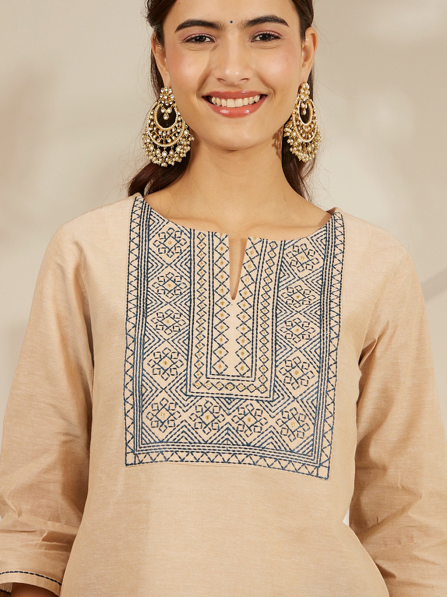 Daali Beige Mangalgiri Round Neck 3/4 Sleeves Smart Formals Kurta with Two Pockets