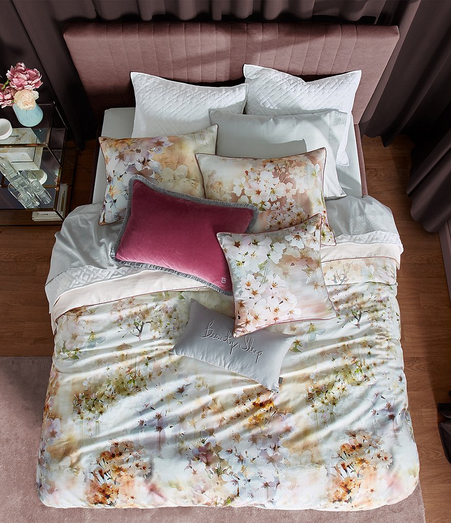 Ted Baker London Vanilla Floral Duvet Cover Mini Set