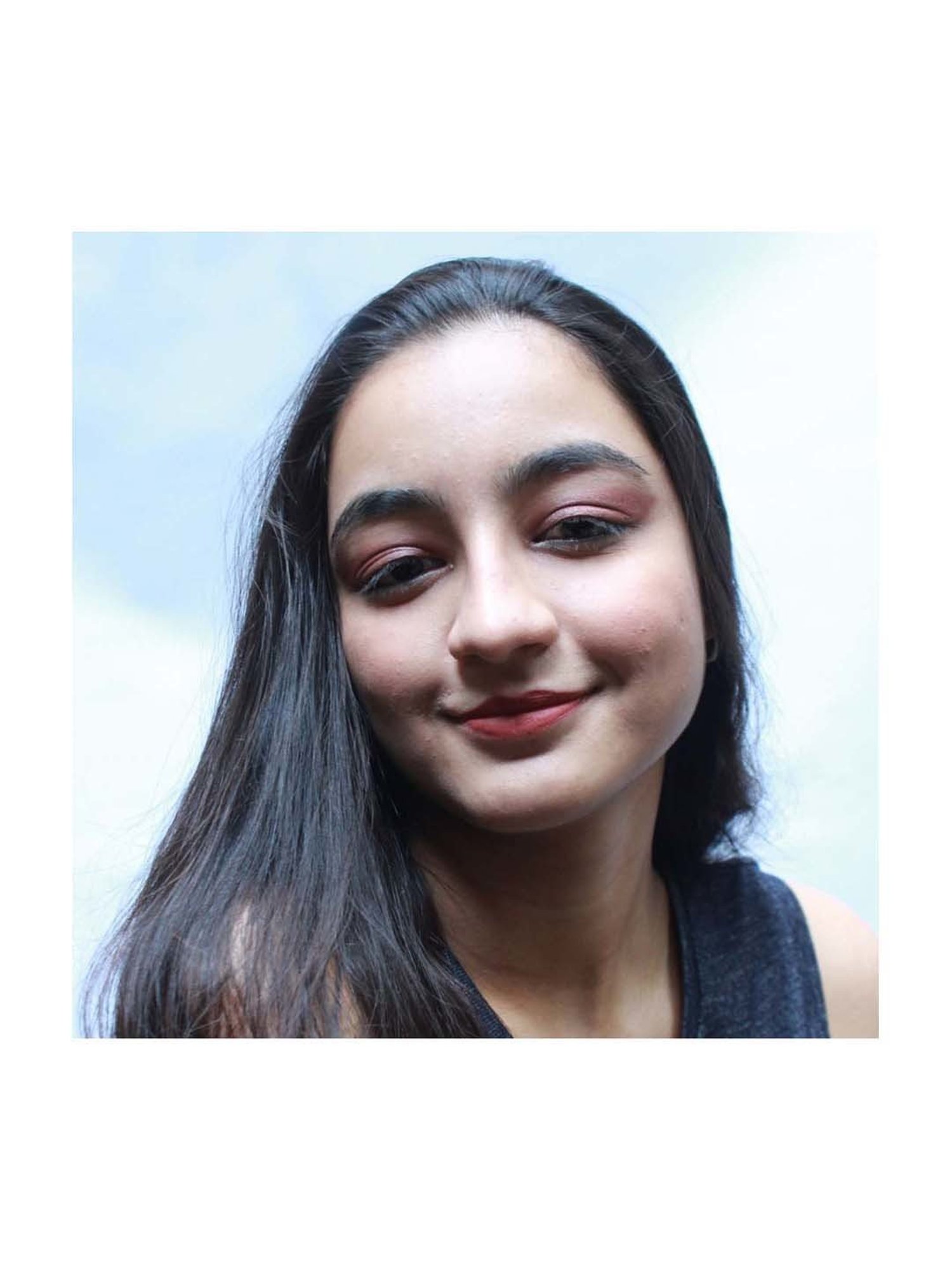 Disguise Cosmetics Satin Smooth Eyeshadow Squares Frosted Mauve Berry 209 - 4.5 Gm