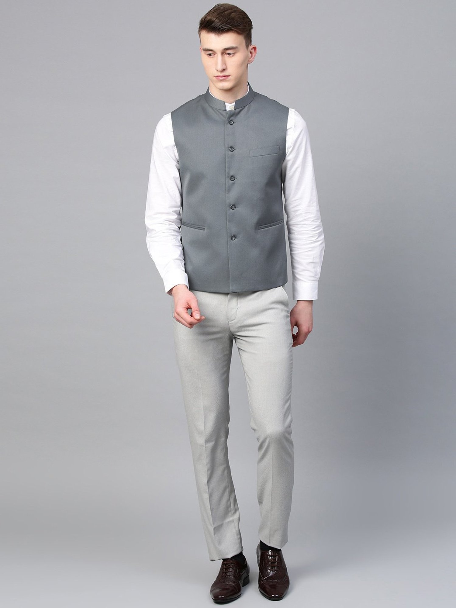 ManQ Grey Sleeveless Waistcoat