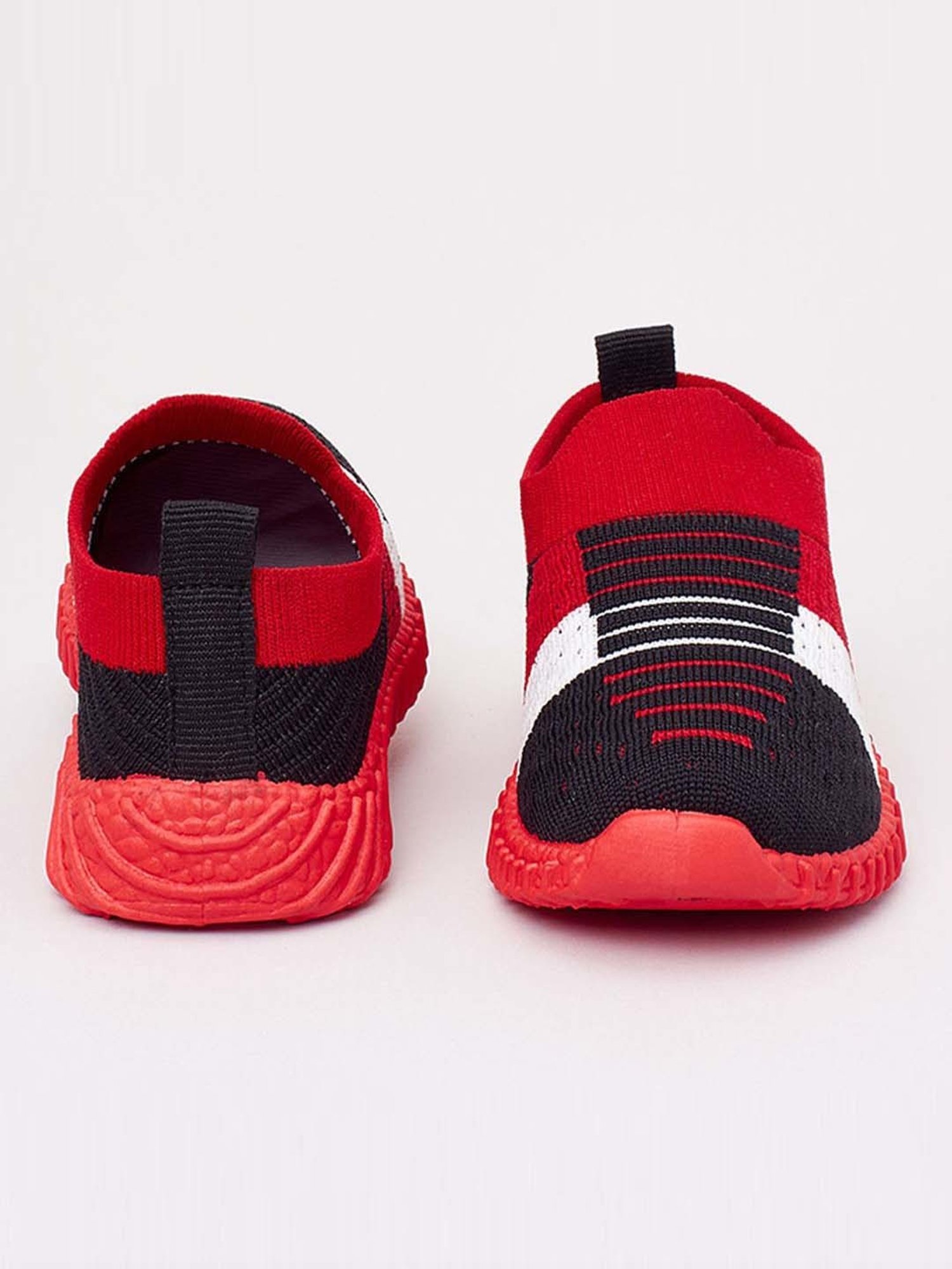 Priaansha Kids Black & Red Casual Slip-Ons