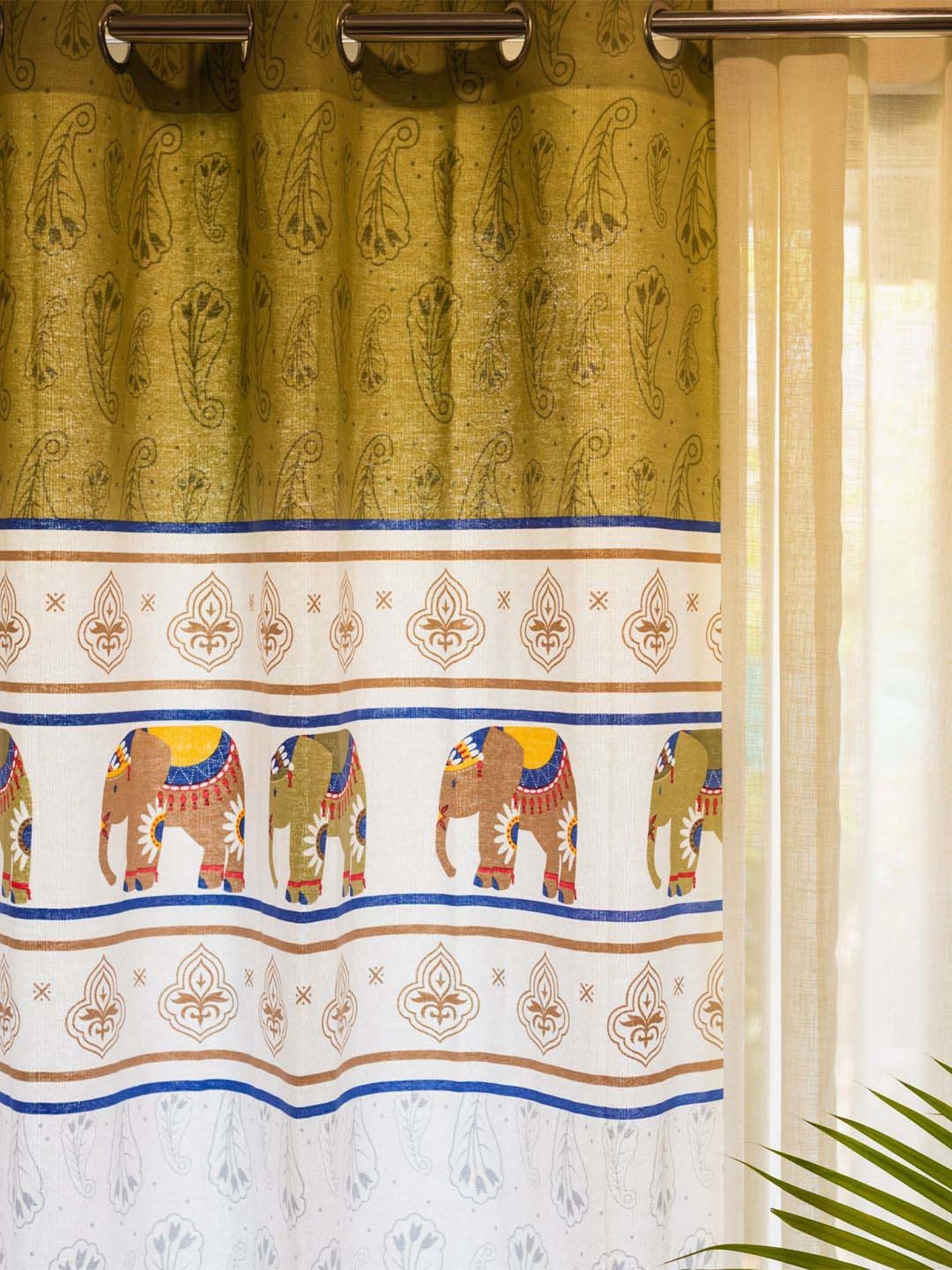 Urban Space Olive Cotton Window Curtain With Tieback & Eyelet - Set of 2