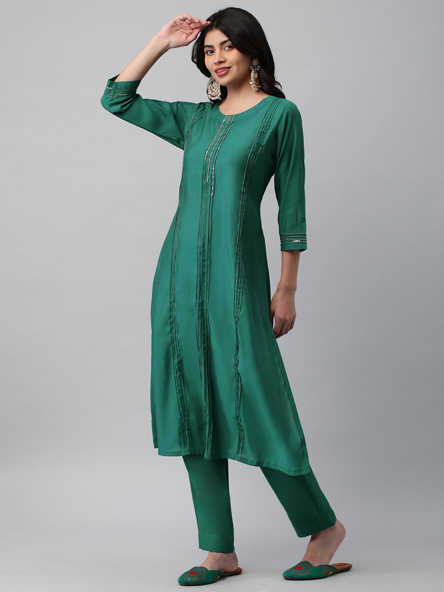 Kami Kubi Green Embroidered A Line Kurta