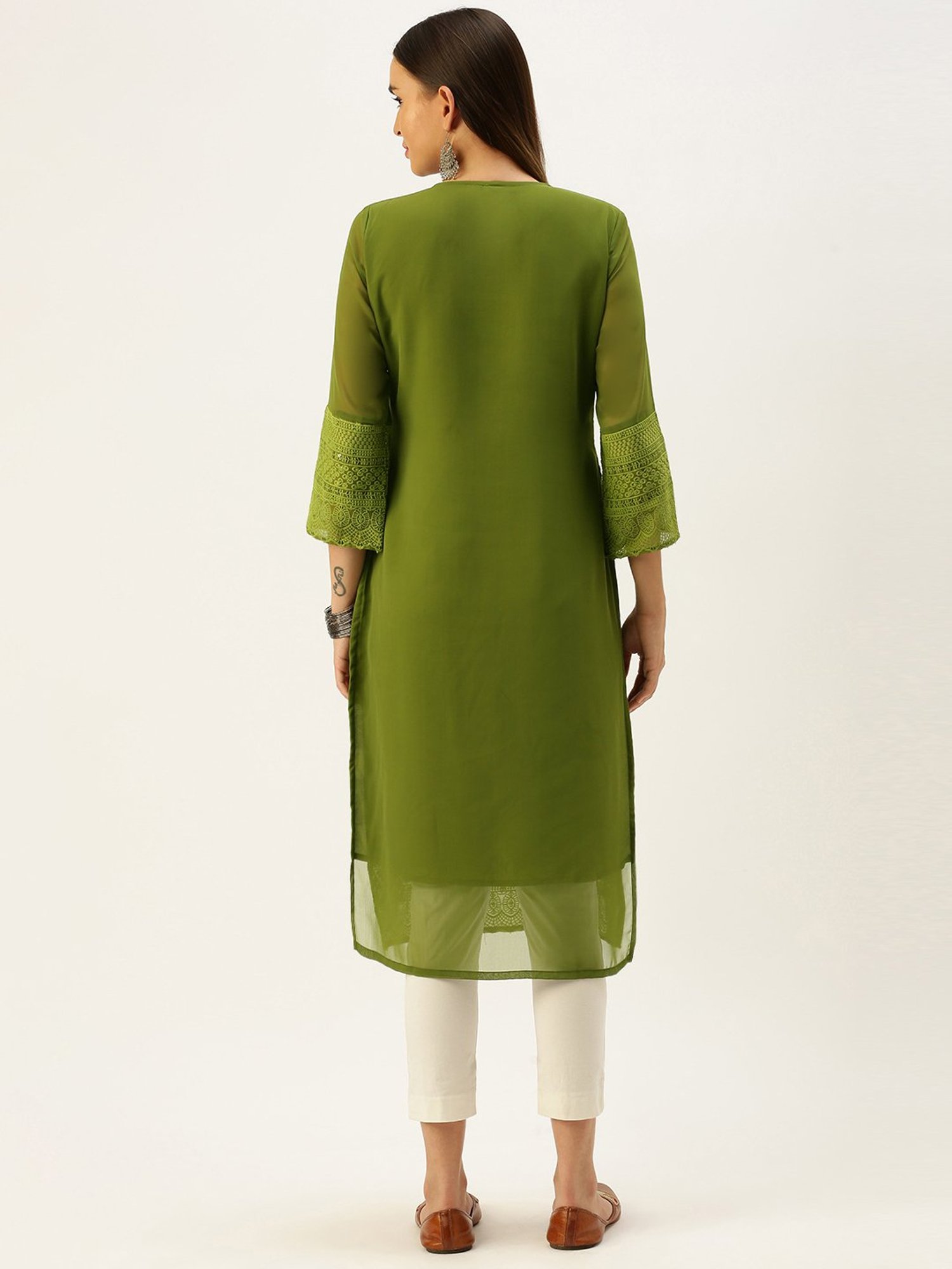 SWAGG INDIA Green Embroidered Straight Kurta