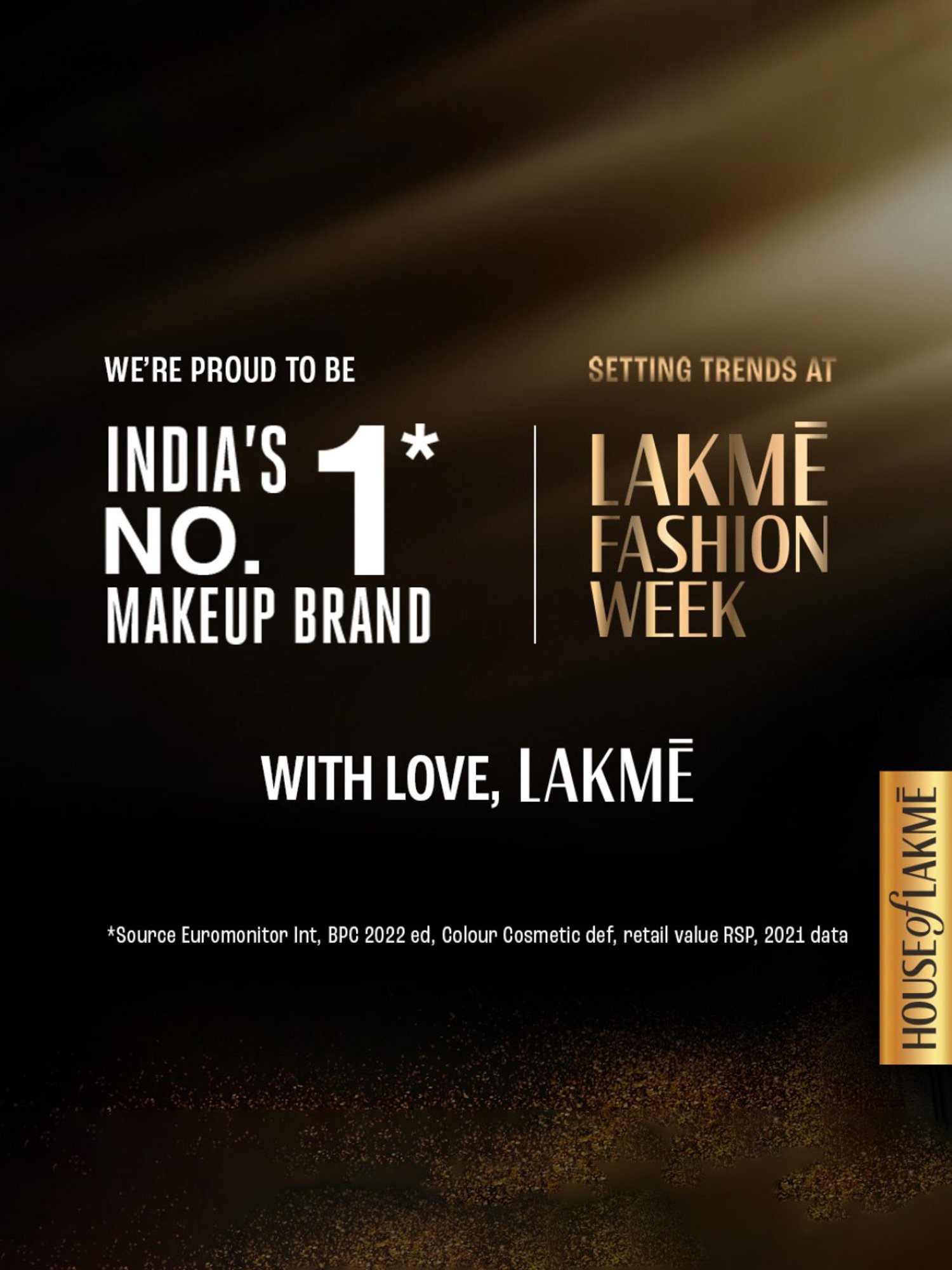 Lakme Glitterati 4-In-1 Face Palette Night Diva - 14 gm