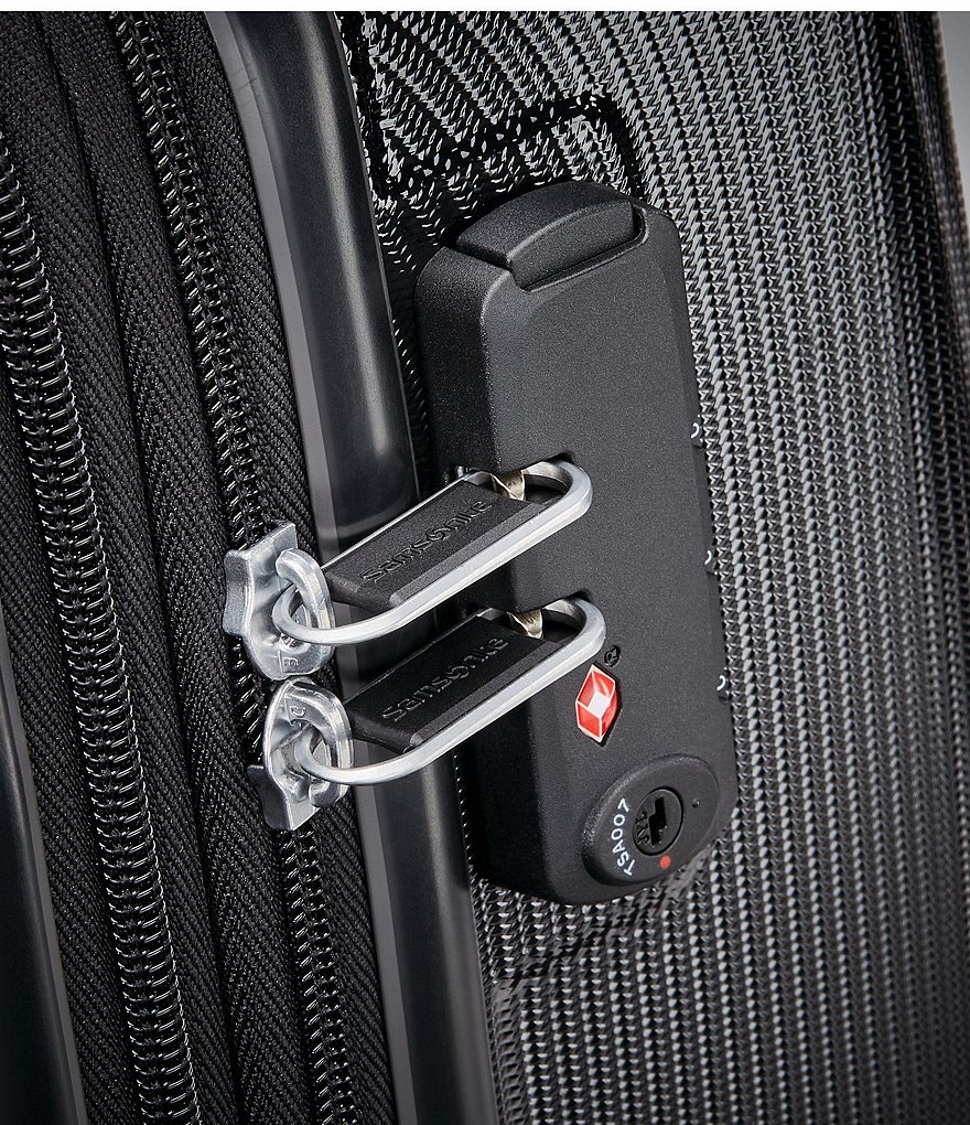 Samsonite Winfield 3 DLX Medium Spinner