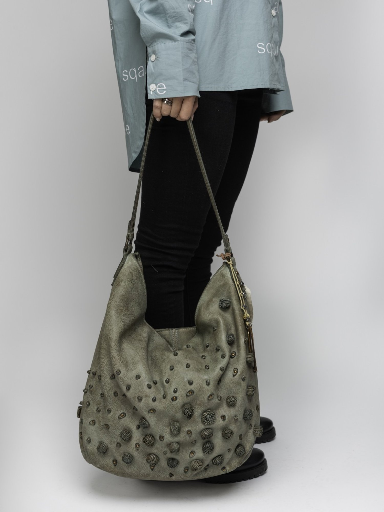 Art N Vintage Garofano Green Leather Textured Medium Hobo Handbag