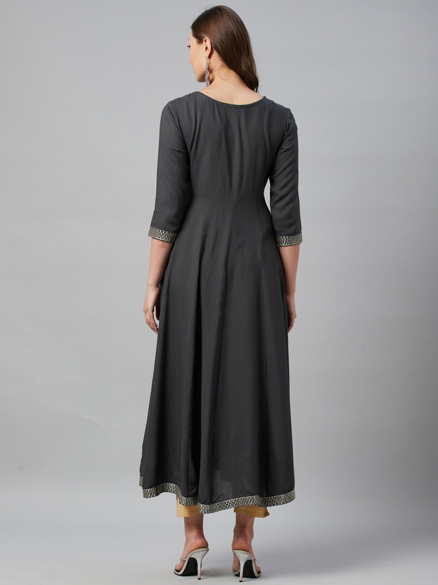 HIGHLIGHT FASHION EXPORT Grey Cotton Embroidered Anarkali Kurta