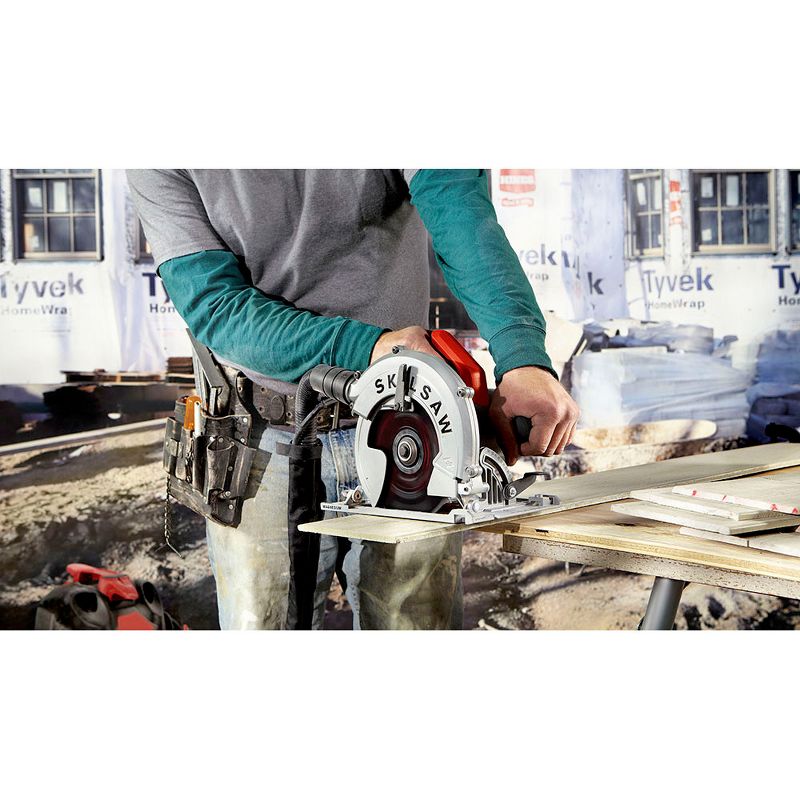 SKILSAW SPT67FMD-01-RT 7-1/4 In. SIDEWINDER Circular Saw for Fiber Cement (SKILSAW Blade)