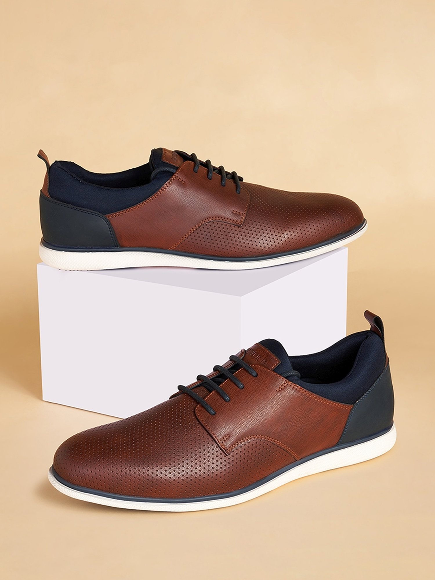 Byford by Pantaloons Men's Tan Derby Shoes