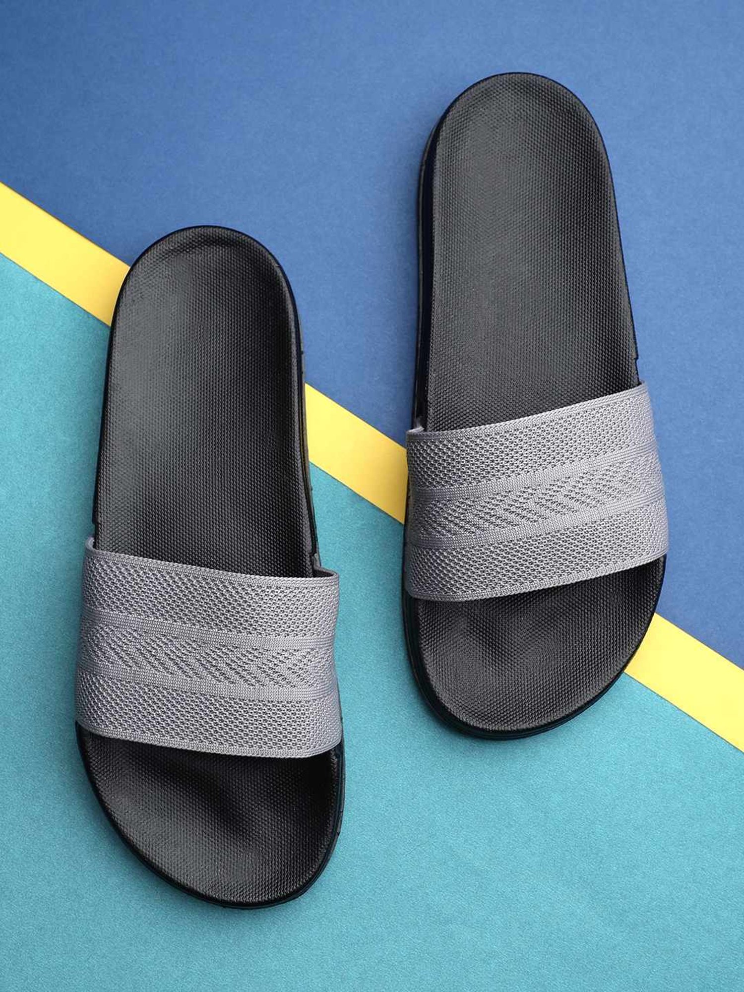 Pampy Angel Men's Grey Casual Slides